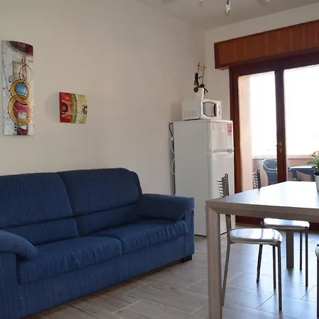 Massimiliano Apartment *