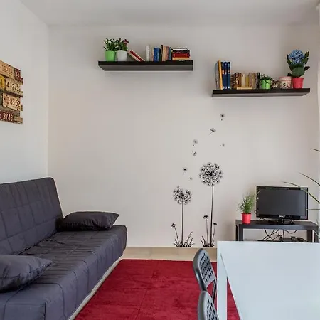 Massimiliano Apartment *